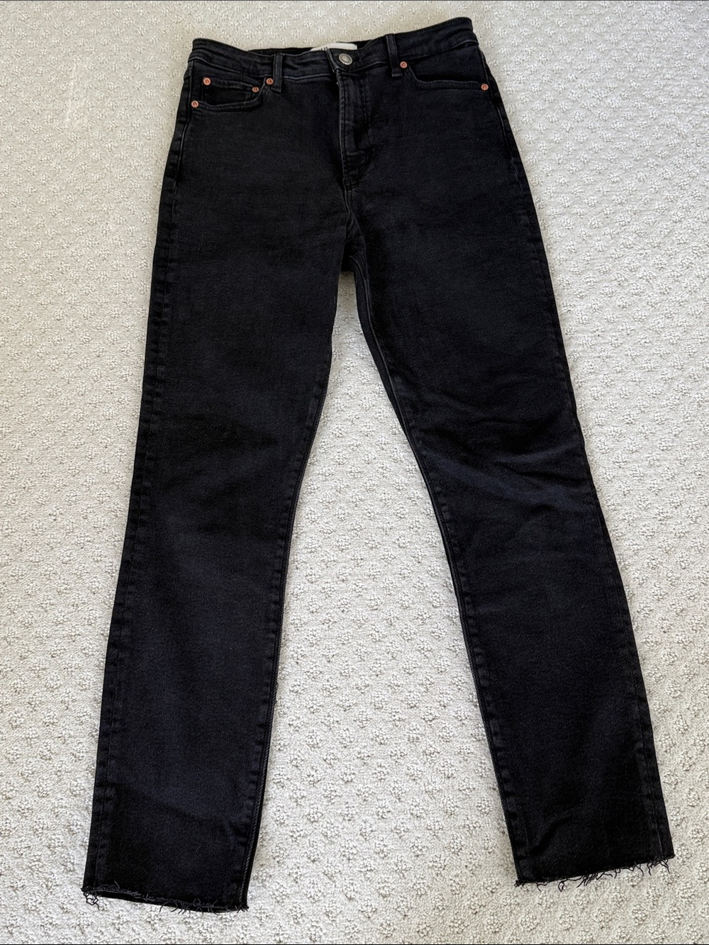 Zara black skinny jean. Size 8.
